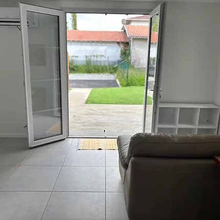 Apartamento Magnifique T2 Neuf Au Centre De Cambo Les Bains Exterior foto